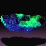 Opal-AN (variety hyalite)<br />Zacatecas (City), Municipio Zacatecas, Zacatecas, Mexico<br />45 mm x 21 mm x 17 mm<br /> (Author: Firmo Espinar)
