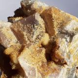 Fluorite, Quartz<br />Yongping, Yanshan, Shangrao Prefecture, Jiangxi Province, China<br />9 x 6 cm<br /> (Author: Volkmar Stingl)