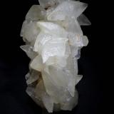 Calcita.Cantera La Verde, Alto de Verdenueva, Camargo, Comarca Santander, Cantabria, España82x48 mm. (Autor: Jesus Franquesa Baucells)