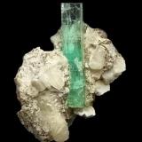 Emerald
Kazakhstan
2,5cm (Author: parfaitelumiere)