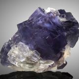 Fluorita<br />La Cabaña, Valdelmar, zona minera de Berbes, Berbes, Ribadesella, Comarca Oriente, Principado de Asturias (Asturias), España<br />Cristales de hasta 4.5cm de arista,<br /> (Autor: Raul Vancouver)