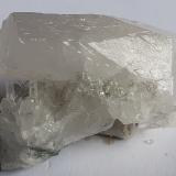 Calcite, Quartz<br />Baimashan tunnel (construction site), Qianbaxia, Wuyishan, Nanping Prefecture, Fujian Province, China<br />3,5 x 2,5 cm<br /> (Author: Volkmar Stingl)