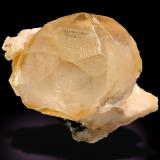 Calcite<br />La Cuerre Mine, La Florida mining area, Rionansa-Herrerías, Comarca Saja-Nansa, Cantabria, Spain<br />47 mm x 38 mm x 35 mm. Calcite sphere is 35 mm diameter aproximately.<br /> (Author: Firmo Espinar)