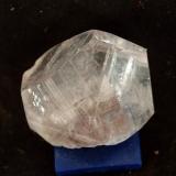 Calcita<br />China<br />3.5 x 3 cm<br /> (Autor: Pedro Antonio)
