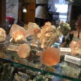 Pink Fluorites on shelf in Fluorite cabinet. (Author: Gail)