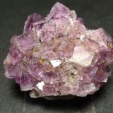 Fluorita<br />Cantera Mures, Las Pedrizas, Mures, Alcalá la Real, Comarca Sierra Sur, Jaén, Andalucía, España<br />45x35 mm<br /> (Autor: Ignacio)