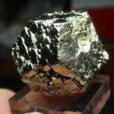 Pirita<br />Mina Huanzala, Distrito Huallanca, Provincia Dos de Mayo, Departamento Huánuco, Perú<br />30x30 mm<br /> (Autor: Ignacio)