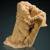 Calcite (variety kanonenspat) and Quartz<br />Jebel Masker, Imilchil area, Tounfit, Khénifra Province, Beni Mellal-Khenifra Region, Morocco<br />67 mm x 33 mm x 32 mm main crystal<br /> (Author: Firmo Espinar)