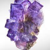 Fluorite<br />La Cabaña, Valdelmar, Berbes mining area, Berbes, Ribadesella, Comarca Oriente, Principality of Asturias (Asturias), Spain<br />11 x 8 x 4.5 cm / main crystal: 4.9 cm<br /> (Author: MIM Museum)