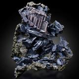 Djurleite-Chalcocite intergrowth<br />Aït Ahmane (auxiliary shaft), Agdz, Bou Azzer mining district, Zagora Province, Drâa-Tafilalet Region, Morocco<br />9.5 x 10 x 7.5 cm / main crystal: 4.9 cm<br /> (Author: MIM Museum)