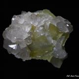 Fluorita y Cuarzo.<br />Mina Matagalls (Minas de Sant Marçal), Sant Marçal, Viladrau, Comarca Osona, Gerona / Girona, Cataluña / Catalunya, España<br />50x48 mm.<br /> (Autor: Jesus Franquesa Baucells)