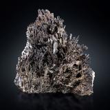 Dyscrasite<br />Bouismas Mine, Agdz, Bou Azzer mining district, Zagora Province, Drâa-Tafilalet Region, Morocco<br />22 x 10 x 22 cm / main crystal: 7.5 cm<br /> (Author: MIM Museum)