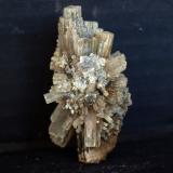 AragonitoAfloramiento del Keuper, Los Barrancos, Camporrobles, Comarca	Requena-Utiel, Valencia / València, Comunidad Valenciana / Comunitat Valenciana, España5.5 x 3 cm (Autor: Pedro Antonio)