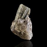 ThortveititaBefanamo pegmatite, Anjozorobe District, Analamanga Region, Antananarivo Province, Madagascar7 x 4 x 8 cm (Autor: Museo MIM)