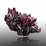 ProustitaMina Dolores Tercera, Chañarcillo, Provincia Copiapó, Región Atacama, Chile4 x 5,5 x 2,5 cm (Autor: Museo MIM)