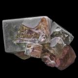 Fluorite<br />Vicente Marinho Mine, Mantena, Vale do Rio Doce, Minas Gerais, Brazil<br />5.1 x 4.0 cm<br /> (Author: am mizunaka)