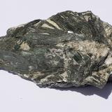 Actinolite, Talc<br />Hennsteige, Zemmgrund, Ziller Valley (Zillertal), North Tyrol, Tyrol/Tirol, Austria<br />8,5 x 5 cm<br /> (Author: Volkmar Stingl)