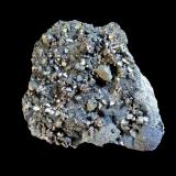 Calcopirita, Tetraedrita, ArsenopiritaMina Quiruvilca (Mina La Libertad), Distrito Quiruvilca, Provincia Santiago de Chuco, Departamento La Libertad, Perú9 x 8 cm. (Autor: Antonio P. López)