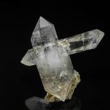 Quartz<br />Goboboseb Mountains, Brandberg area, Erongo Region, Namibia<br />8.6 x 8.3 cm<br /> (Author: am mizunaka)