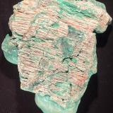 Malachite<br />Lupoto Mine, Kakumba, Kipushi, Katanga Copper Crescent, Katanga (Shaba), Democratic Republic of the Congo (Zaire)<br />275 mm X 245 mm X 117 mm<br /> (Author: Robert Seitz)