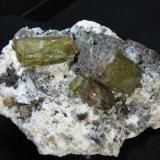 FluorapatiteCerro de Mercado Mine, Cerro de los Remedios, Victoria de Durango, Municipio Durango, Durango, Mexico13 x 10 cm (Author: Linda Smith)