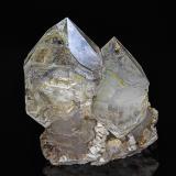 Quartz, Hydroxylapatite<br />Palermo No. 1 Mine, Groton, Grafton County, New Hampshire, USA<br />7.9 x 8.6 cm<br /> (Author: am mizunaka)