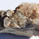 FluoriteMinas de plomo, Obernberg am Brenner, Distrito Innsbruck-Land, Tirol, Austria8,5 x 3,5 cm (Author: Volkmar Stingl)