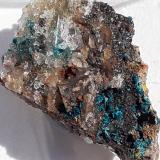 Brochantite, Fluorite<br />Lavrion Mining District, Attikí (Attica) Prefecture, Greece<br />2 x 1,5 cm<br /> (Author: Volkmar Stingl)