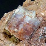 Aragonito<br />Yacimiento de Aragonitos, Cabezo de San Jorge, Blesa, Comarca Cuencas Mineras, Teruel, Aragón, España<br />Cristal de 15 mm.<br /> (Autor: Antonio P. López)