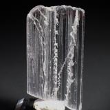 Spodumene (variety kunzite) with helix<br />Dara-I-Pech District (Pech District), Kunar Province (Konar), Afghanistan<br />54 mm x 39 mm x 3.5 mm<br /> (Author: Don Lum)