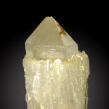 Quartz<br />Serrabal Mine, A Ponte Ulla-Santa Cruz de Ribadulla-San Pedro de Vilanova-Boqueixón-Codeso, Vedra/Boqueixón, Comarca Santiago, La Coruña / A Coruña, Galicia / Galiza, Spain<br />103 mm x 26 mm x 25 mm<br /> (Author: Firmo Espinar)