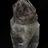 Quartz (variety smoky quartz)<br />Oban River, Oban, Clarke County, New South Wales, Australia<br />11.4 x 5.4 cm<br /> (Author: am mizunaka)