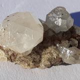 Quartz, Fluorite<br />Chengnan high speed railway tunnel, Wuyishan, Nanping Prefecture, Fujian Province, China<br />2 x 1 cm<br /> (Author: Volkmar Stingl)