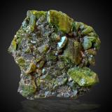 Titanita<br />Zona Imilchil, Anti-Atlas, Provincia Er Rachidia, Región Drâa-Tafilalet, Marruecos<br />3,5cm x 3,5cm x 1,5cm<br /> (Autor: srm13151)
