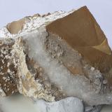 Dawsonite<br />Morone Mine (Selvena Mine), Amiata Mountain, Castell'Azzara, Grosseto Province, Tuscany, Italy<br />9 x 5,5 cm<br /> (Author: Volkmar Stingl)