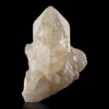 ArmeniteAlpe Wasen, Valle Ganter, Zona paso Simplon, Brig, Wallis (Valais), Suiza1.5 x 1.5 x 3 cm / main crystal: 2.8 cm (Author: MIM Museum)