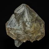 Quartz (variety smoky quartz)<br />Little Falls, Herkimer County, New York, USA<br />8.6 x 8.3 cm<br /> (Author: am mizunaka)