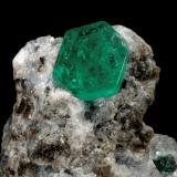 Beryl (variety emerald), Calcite, Pyrite<br />Coscuez mining district, Municipio San Pablo de Borbur, Western Emerald Belt, Boyacá Department, Colombia<br />33 x 16 x 29 mm, xl=3.5 (H) x 7.5 mm (Diam)<br /> (Author: Fiebre Verde)