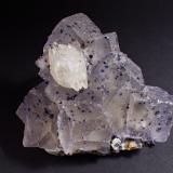 Fluorite, Calcite, Sphalerite, Pyrite, DolomiteMina Stonewall, Carthage, Distrito Central Tennessee Ba-F-Pb-Zn, Condado Smith, Tennessee, USA90 mm x 90 mmx 55 mm (Author: Don Lum)