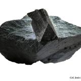 Magnetita.<br />Diamantina, Vale do Jequitinhonha, Minas Gerais, Brasil<br />45x30 Cristal 20x9 mm.<br /> (Autor: Jesus Franquesa Baucells)