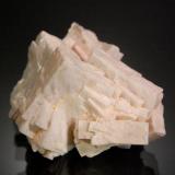 Barite<br />Brukkaros Complex, Berseba, Keetmanshoop District, ǁKaras Region, Namibia<br />5.3 x 5.0 cm<br /> (Author: Michael Shaw)