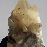 Calcite<br />Kluppen Valley, Schmirn, Innsbruck-Land District, North Tyrol, Tyrol/Tirol, Austria<br />4 x 2,5 cm<br /> (Author: Volkmar Stingl)