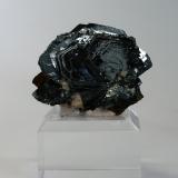 Hematite<br />Ambatofinandrahana District, Amoron'i Mania Region, Madagascar<br />50mm x 40mm x 30mm<br /> (Author: Philippe Durand)