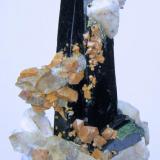 Aegirine, zircon, orthoclase, quartz
Mount Malosa, Zomba District, Malawi
80 mm x 72 mm x 38 mm (Author: Carles Millan)