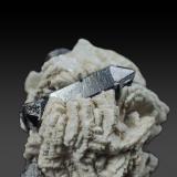 Albite (variety cleavelandite) with Quartz<br />Idaho, USA<br />73.8 x 58.5 x 41.2 mm<br /> (Author: k-m.minerals)