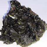 Epidote<br />Adons, El Pont de Suert, Comarca Alta Ribagorza, Lérida / Lleida, Catalonia / Catalunya, Spain<br />5 x 4,5 cm<br /> (Author: Volkmar Stingl)