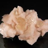 Dolomite and Calcite<br />Sainte-Clotilde-de-Châteauguay Quarry, Sainte-Clotilde-de-Châteauguay, Les Jardins-de-Napierville RCM, Montérégie, Québec, Canada<br />5.6 x 4.1 x 2.4 cm<br /> (Author: Michael Shaw)