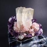 Calcite,  Quartz (variety amethyst)<br />Alto Uruguai Region, Rio Grande do Sul, Brazil<br />162 mm x 125 mm x 120 mm<br /> (Author: Don Lum)