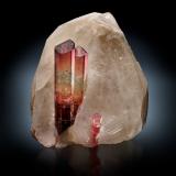 Elbaite<br />Morro Redondo Mine, Coronel Murta, Vale do Jequitinhonha, Minas Gerais, Brazil<br />12.5 x 18 x 14 cm / main crystal: 10.7 cm<br /> (Author: MIM Museum)