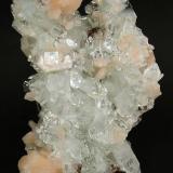 Apophyllite-(KF), stilbite, heulandite.
Pune, Jalgaon, Maharashtra, India
138 mm x 90 mm x 45 mm

Photos also published at "Reference Specimens: The Jan Buma Collections" http://www.fabreminerals.com/specimens/RSBUM-buma-notable-specimens.php#JA66F2 (Author: Carles Millan)